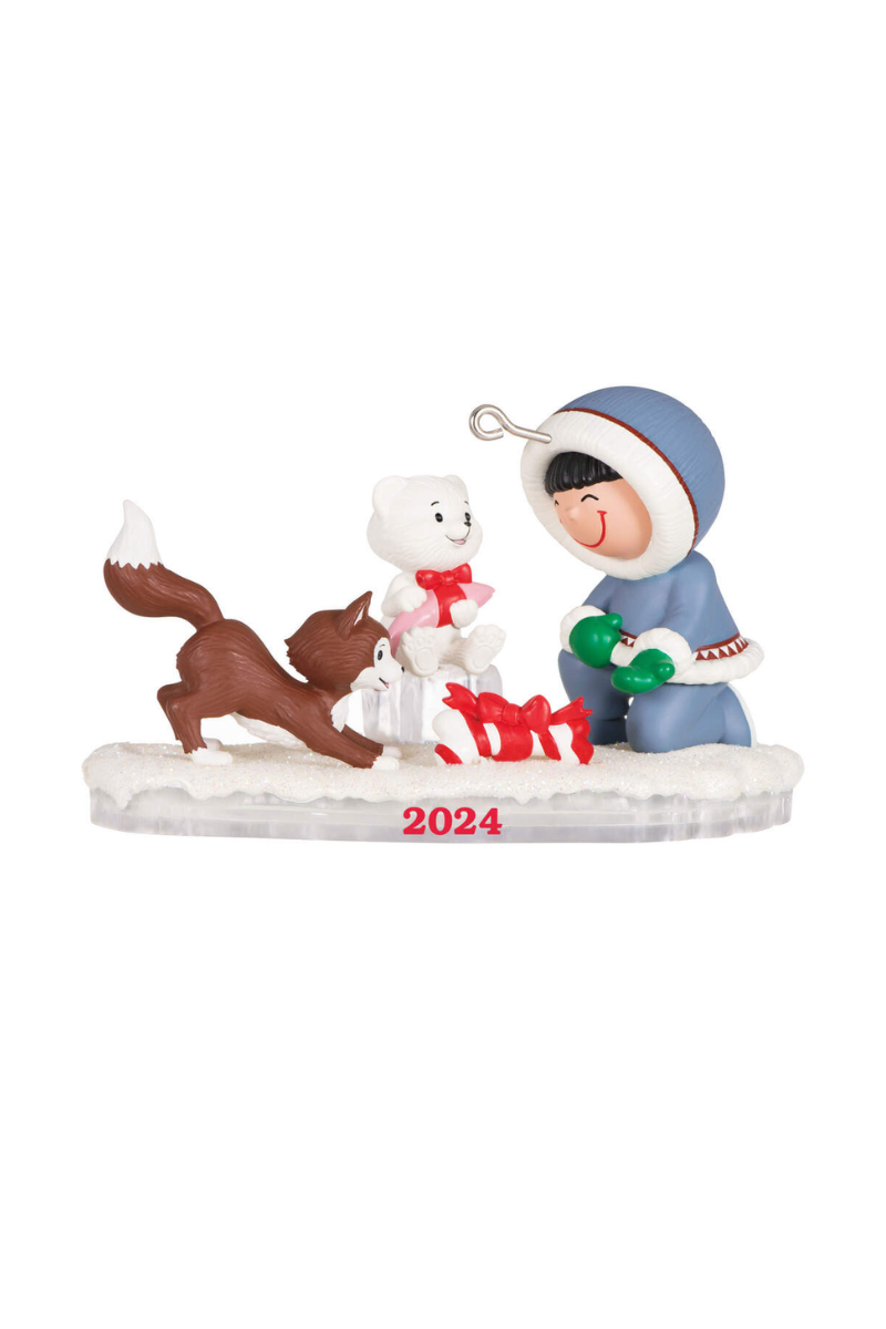 Light Gray 2024 Ornament - Frosty Friends